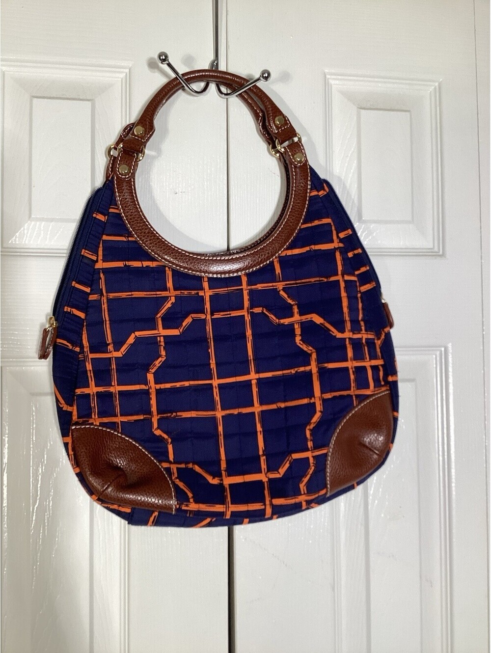 J McLaughlin Quilted Blue With Orange Print Pre-Owned Purse Leather Straps